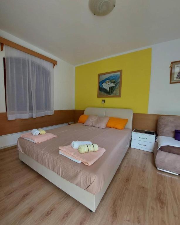 Apartment Bonus Budva