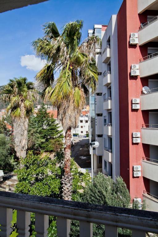 Bonus Apartment Budva