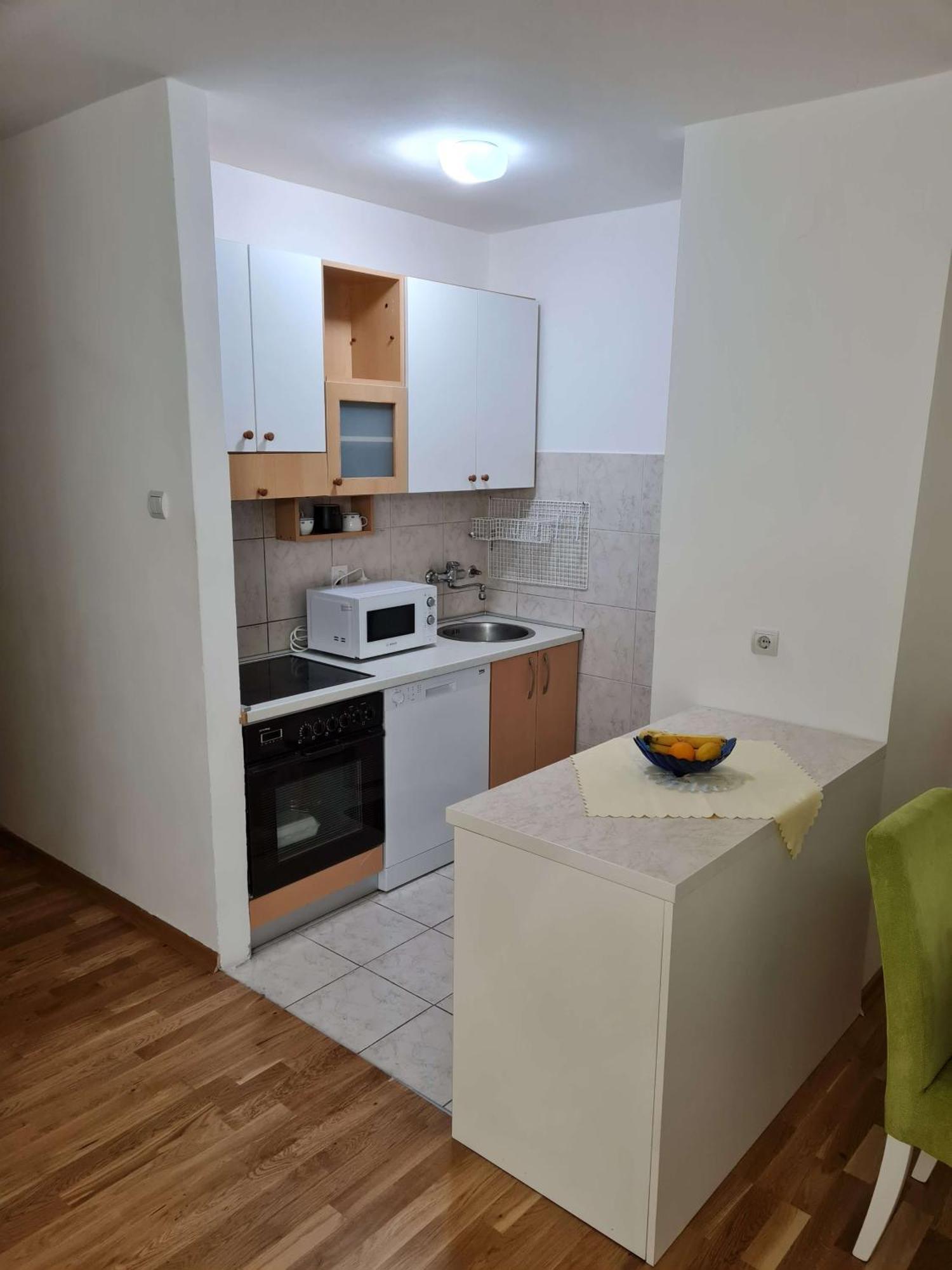 Bonus Apartment Budva