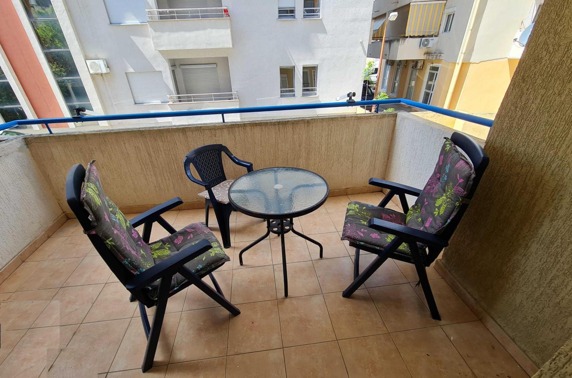 Bonus Apartment Budva