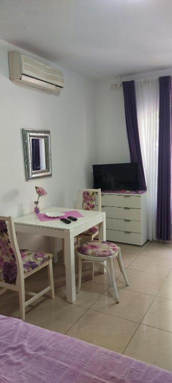 Bonus Apartment *